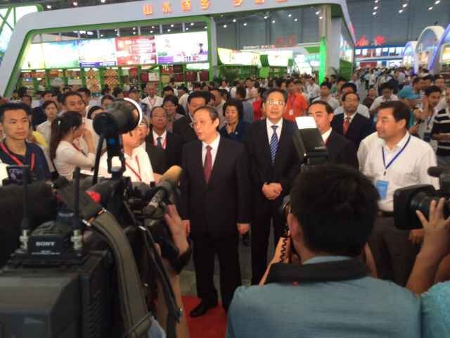 2015中國安徽(合肥)農(nóng)業(yè)產(chǎn)業(yè)化交易會.jpg 2015中國安徽(合肥)農(nóng)業(yè)產(chǎn)業(yè)化交易會.jpg